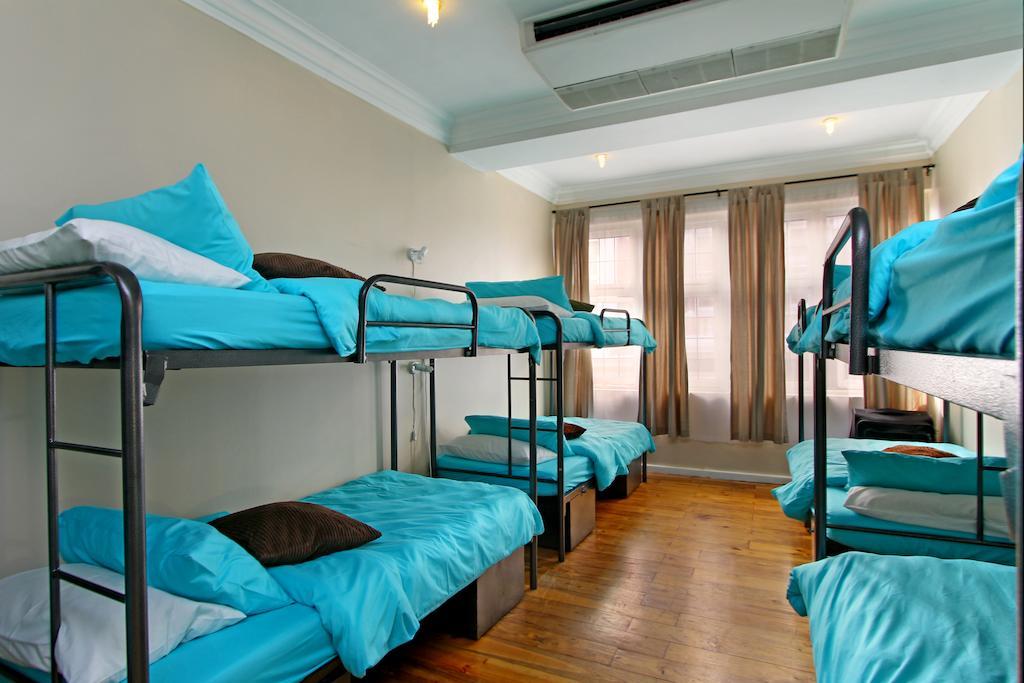 Forty8 Backpackers Hotel Kapstaden Rum bild